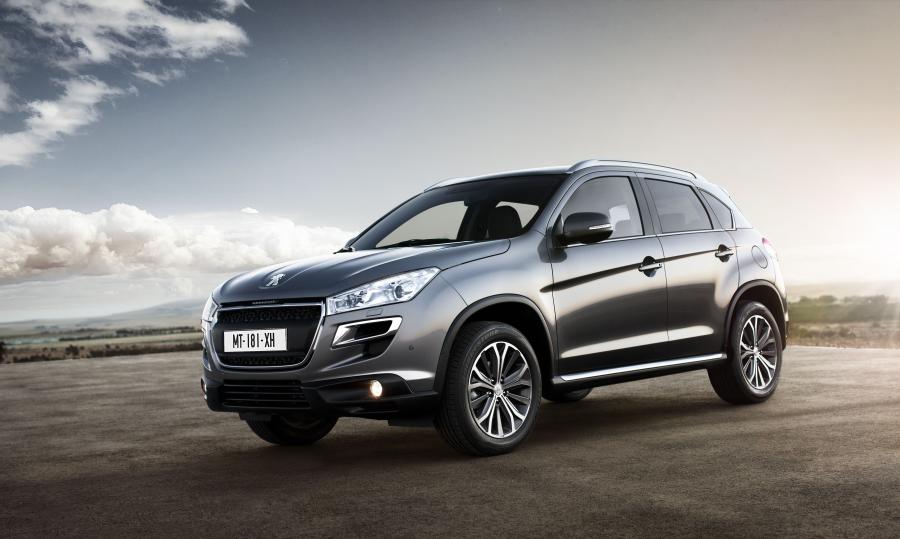  Peugeot 4008 2011 года  (фото 1 из 45)